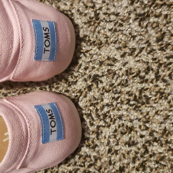 Toms Classic Alpargata Shoe - Picture 5 of 5